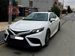 تۆیۆتا کامری